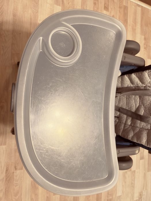 Vand scaun de masa pentru bebelusi