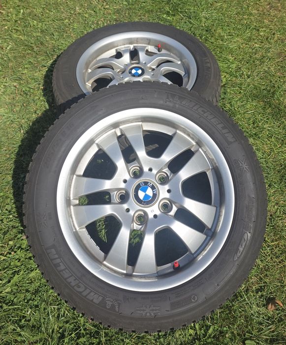 Jante R16 originale BMW M3  E90/91/92 cu anvelope de iarnă Michelin