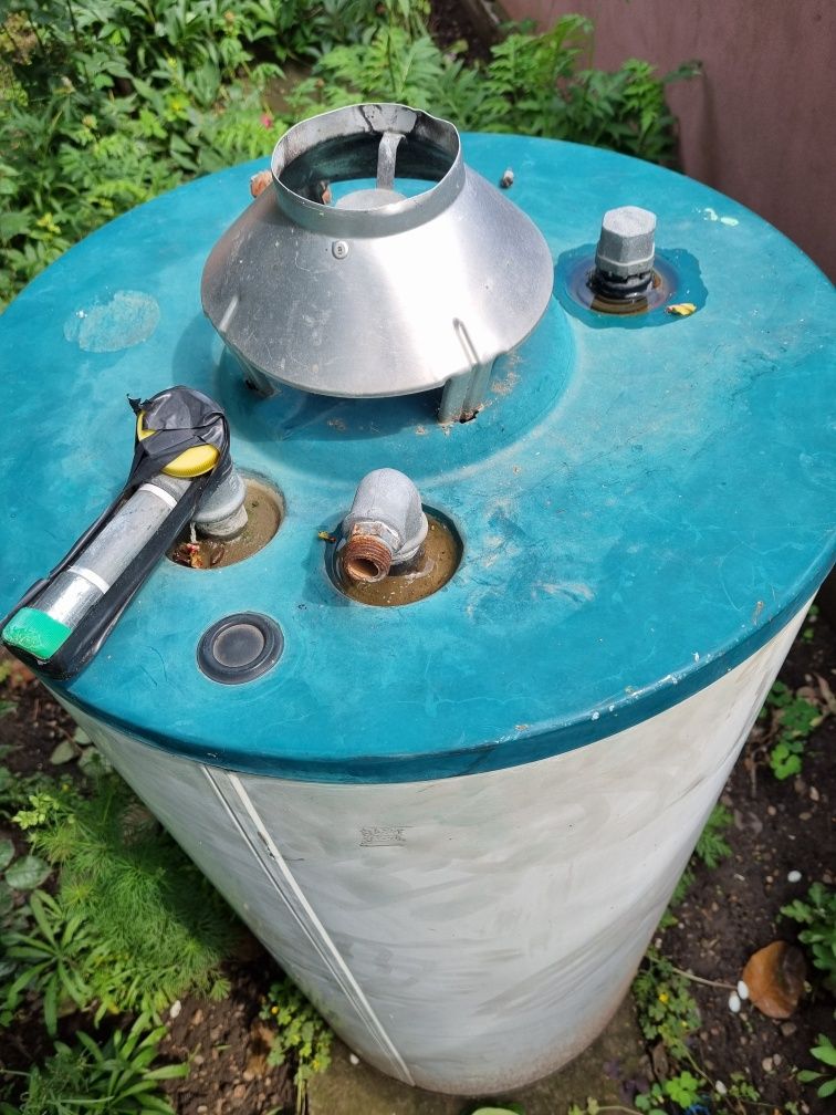 Vand boiler pe gaz