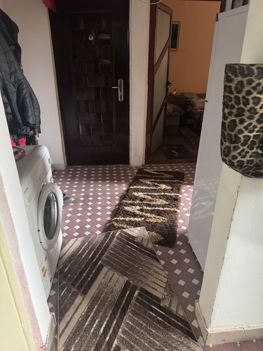 Vand apartament 2 camere