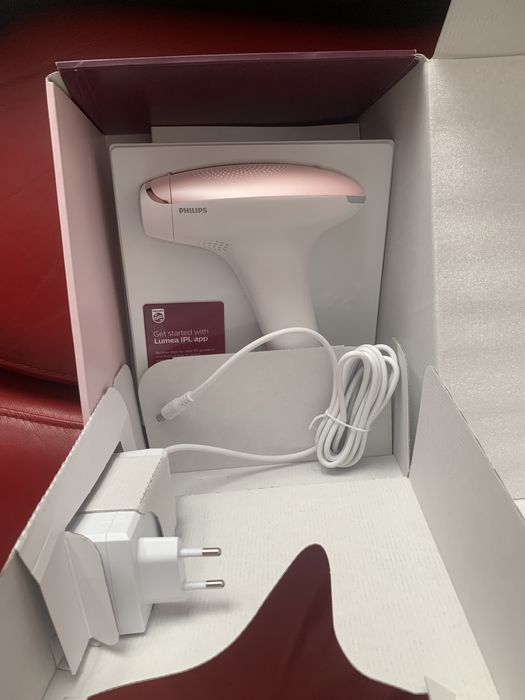 Aparat de epilare definitiva IPL Philips Lumea Advanced