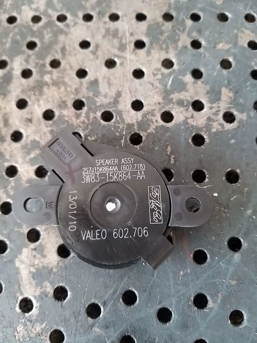 Buzzer difuzor senzori parcare ford kuga 1 3w8315k864aa 2sj15k864aa