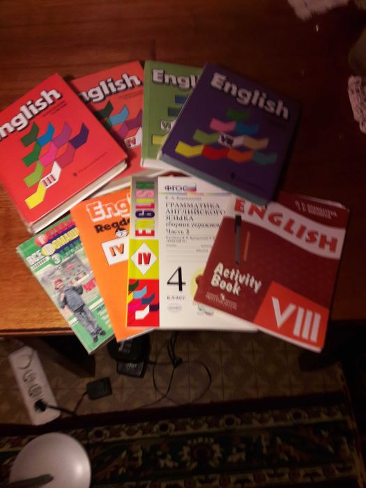 Продам учебники Верещагиной  1,7кл ,грамматика Ю.Голиц