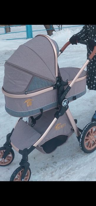 Продам коляску 3в1