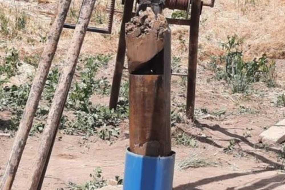 Forare puturi de mica adancime, denisipari puturi, puturi absorbante
