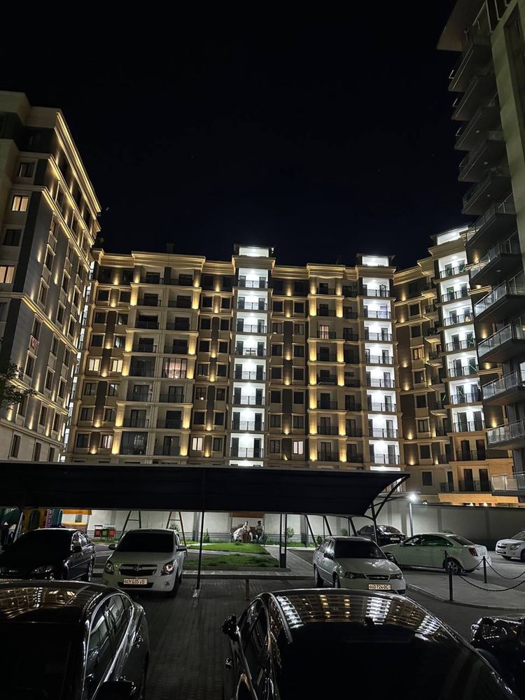Новостройка с ремонтом из Zarafshan city Piramid