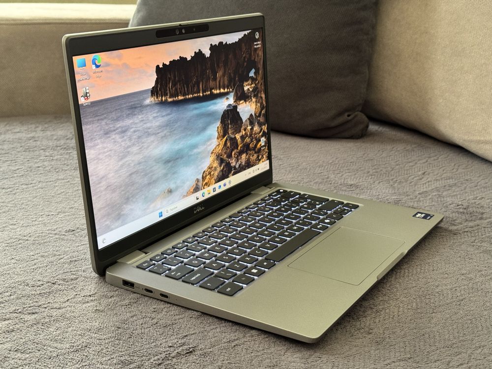 13.3’FHD IPS Touch/Intel Core Ultra 5-135u/16GB DDR5Dell Latitude 5350