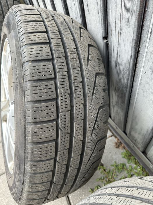 Jante Mercedes Benz cu anvelope de iarna Pirelli  225/55 R17