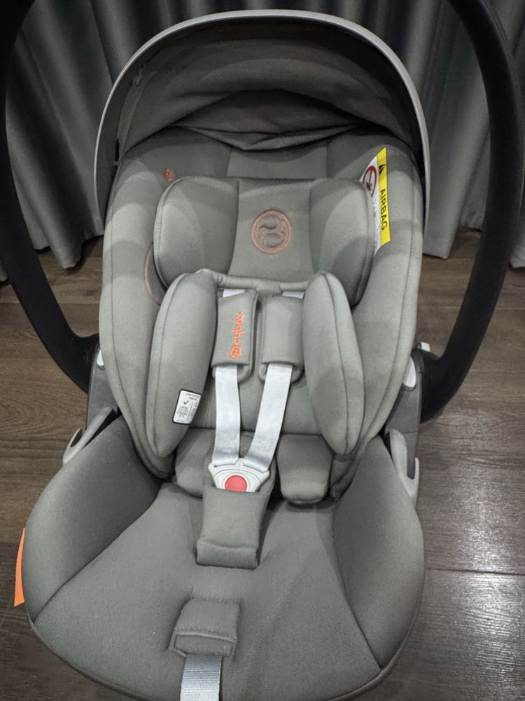 Стол за кола/кошница/ Cybex Cloud G