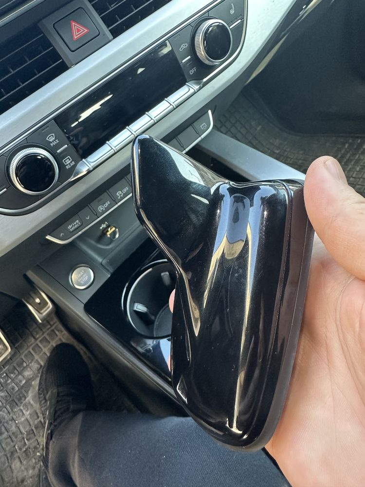 GPS Антена за Audi A4 B9