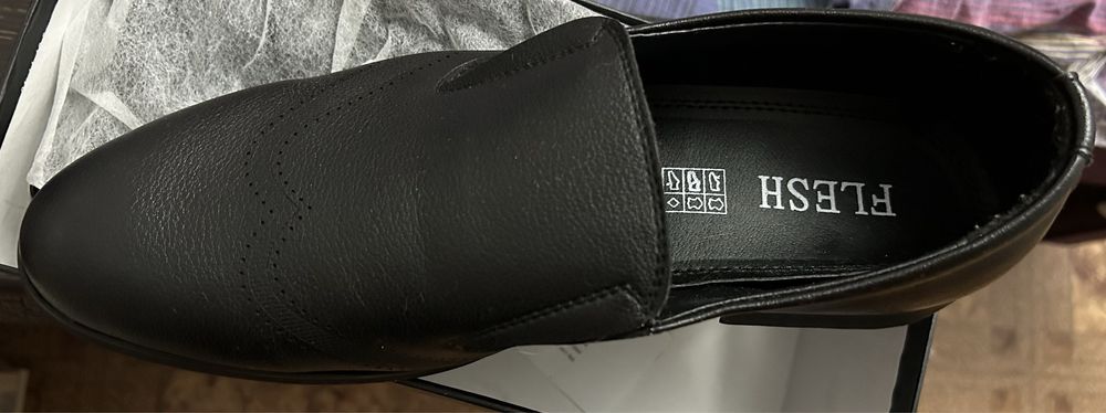 Продам мужскую обувь