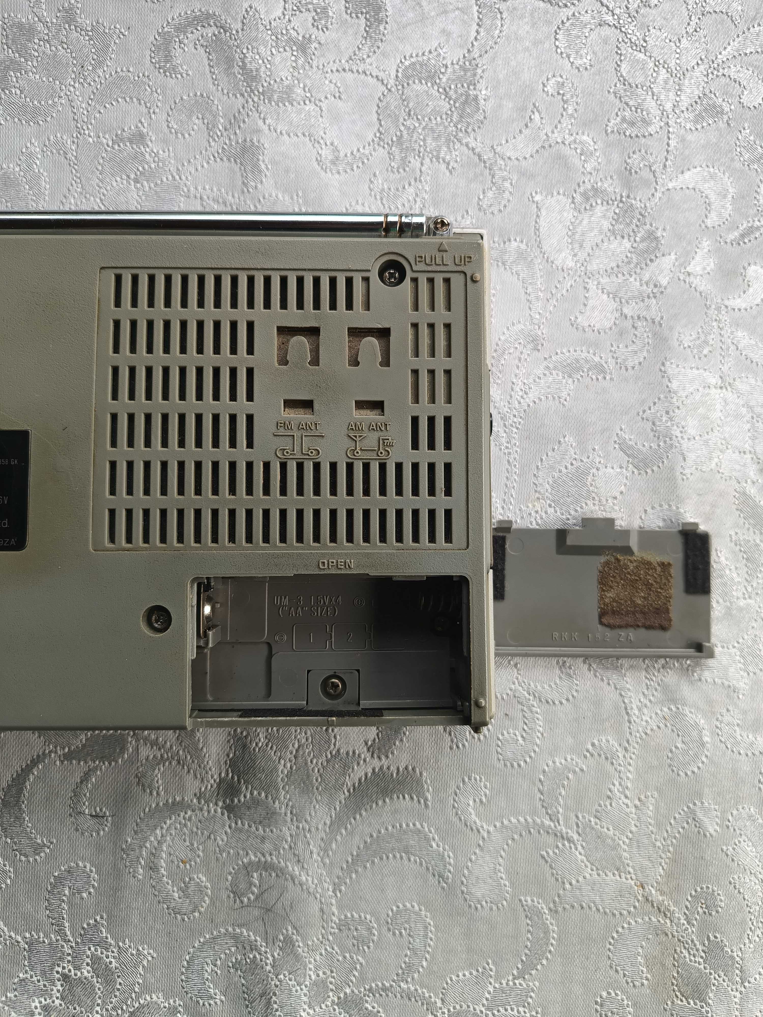 Радио Panasonic RF-788L