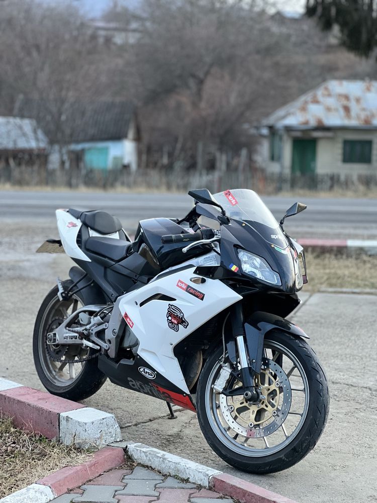 Aprilia rs125 2t (A1)