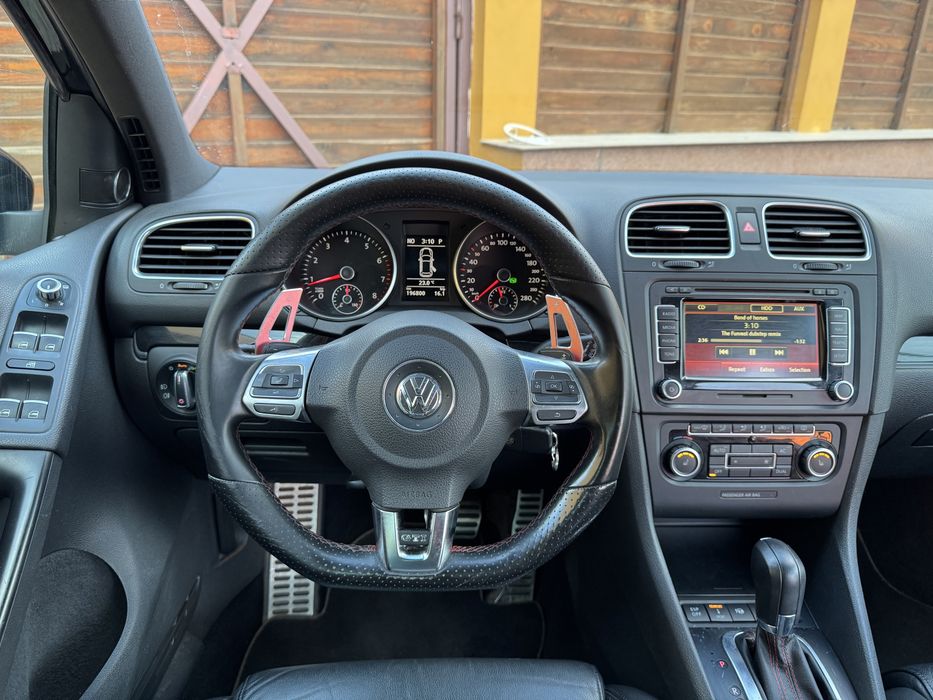 Volkswagen Golf 6 GTI 2.0 211CP DSG