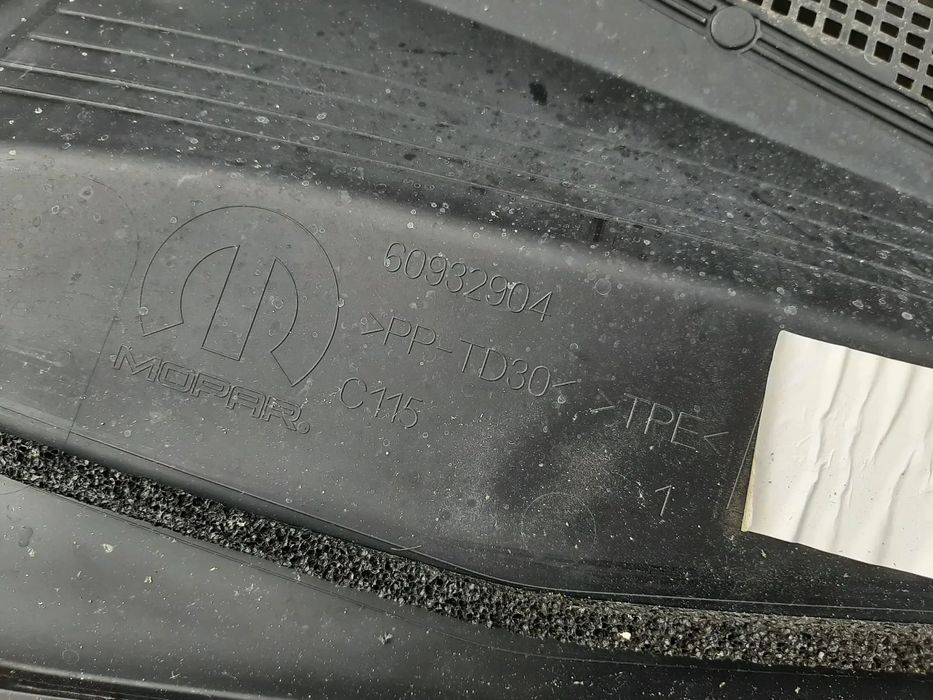 grila stergator parbriz jeep compass 2 dupa 2020  60932904