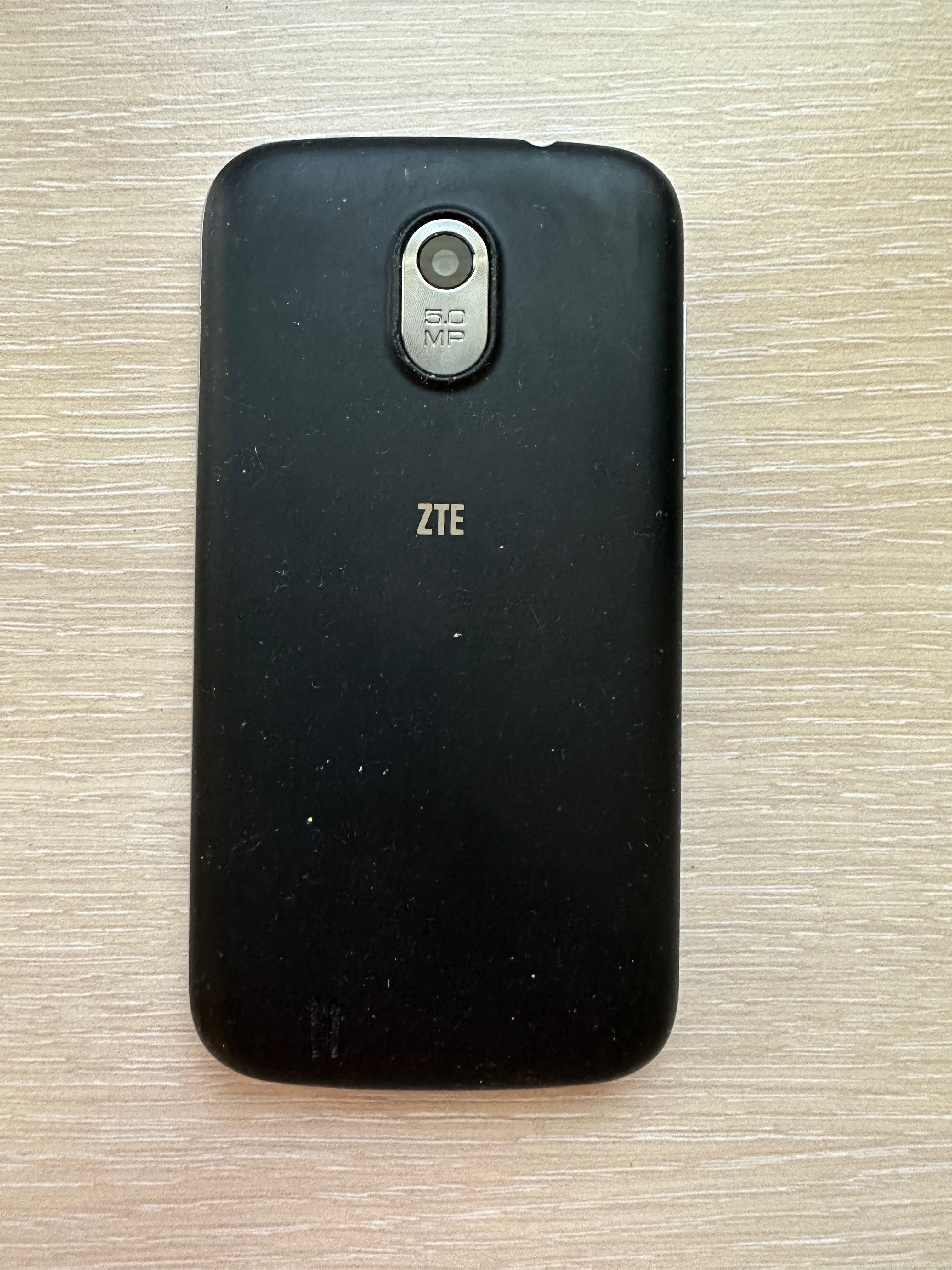 Мобилен Телефон ZTE