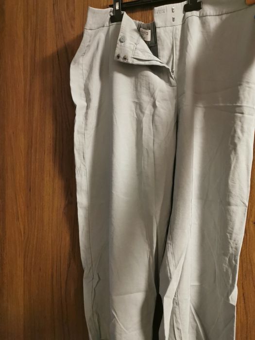 De vânzare pantaloni eleganți dama mango