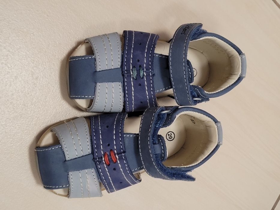 Oferta ! Sandale Kickers copii - nr 20 - piele naturala