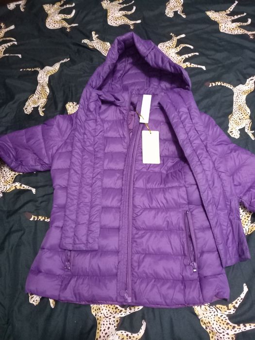 Geaca noua cu eticheta