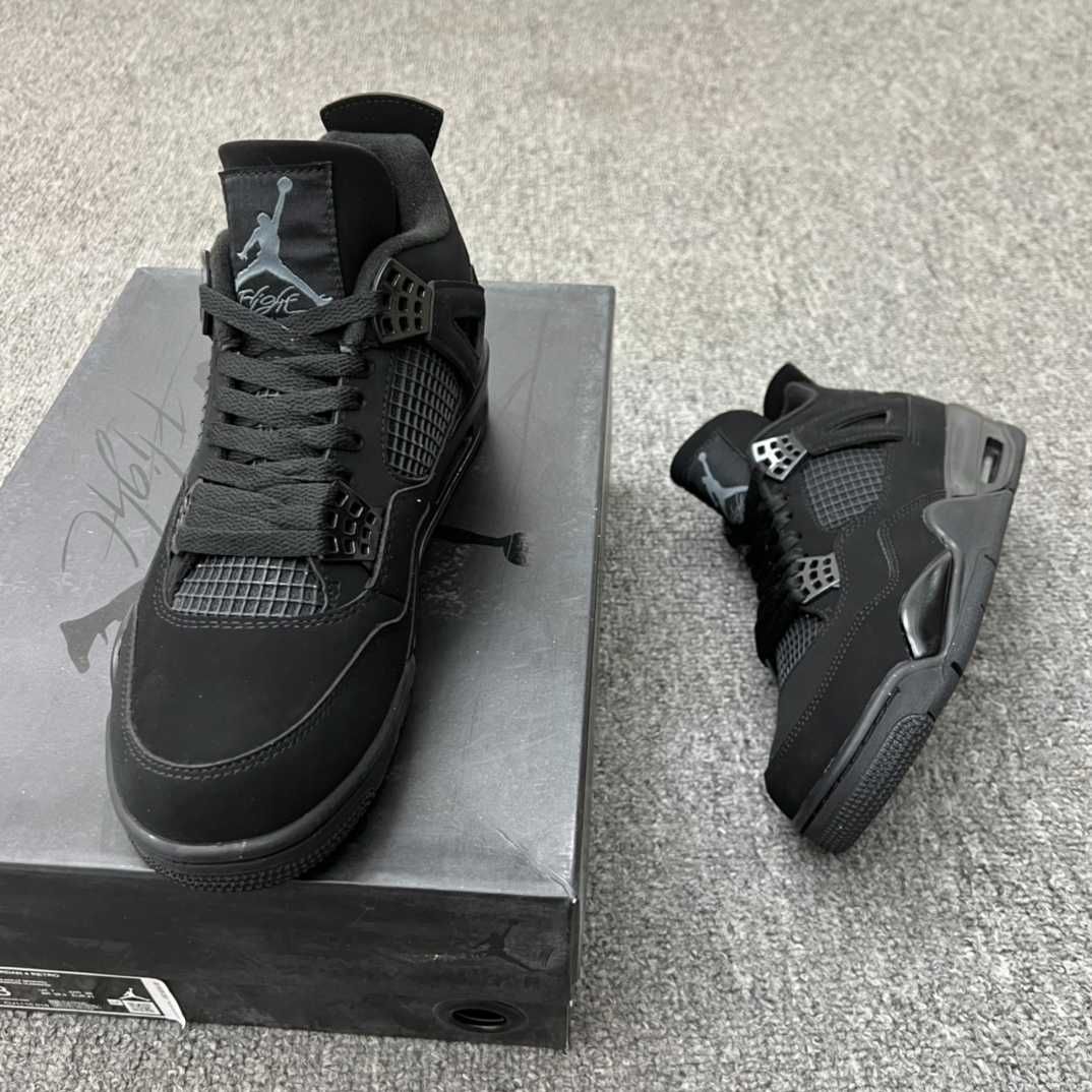 Adidasi Jordan 4 Retro Black Cat | Noi cu cutie