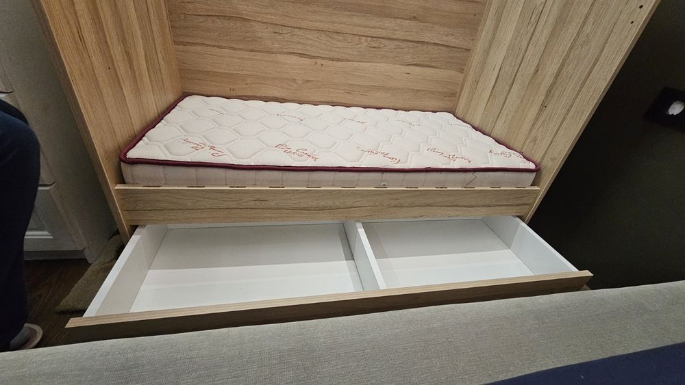 Бебешко легло + матрак Magniflex Pierre Cardin