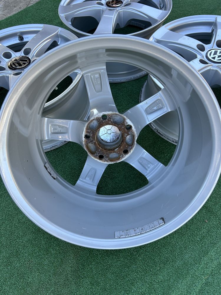 5x120 17 ски DEZENT за vw bus T5 T6
