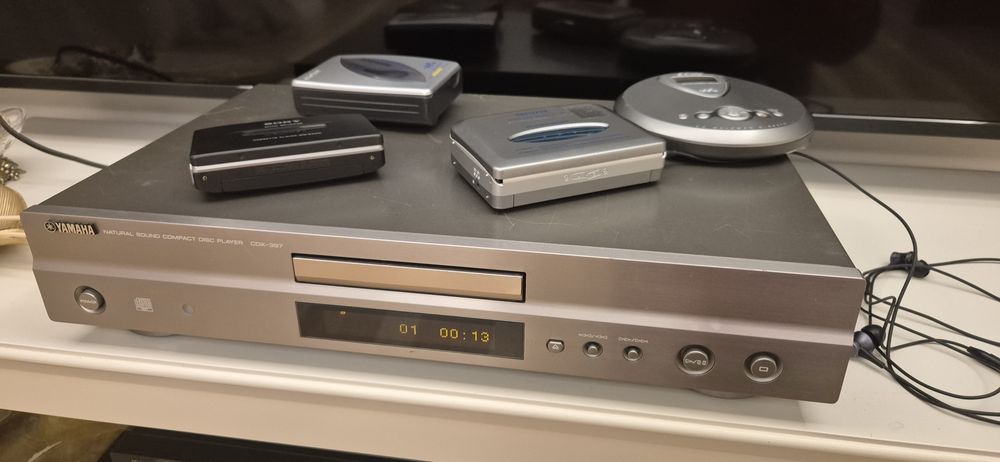 Cd player Yamaha CDX