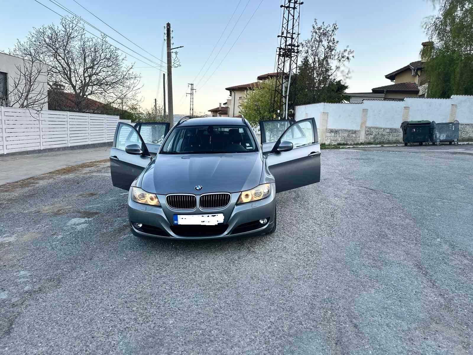BMW 330i X-Drive