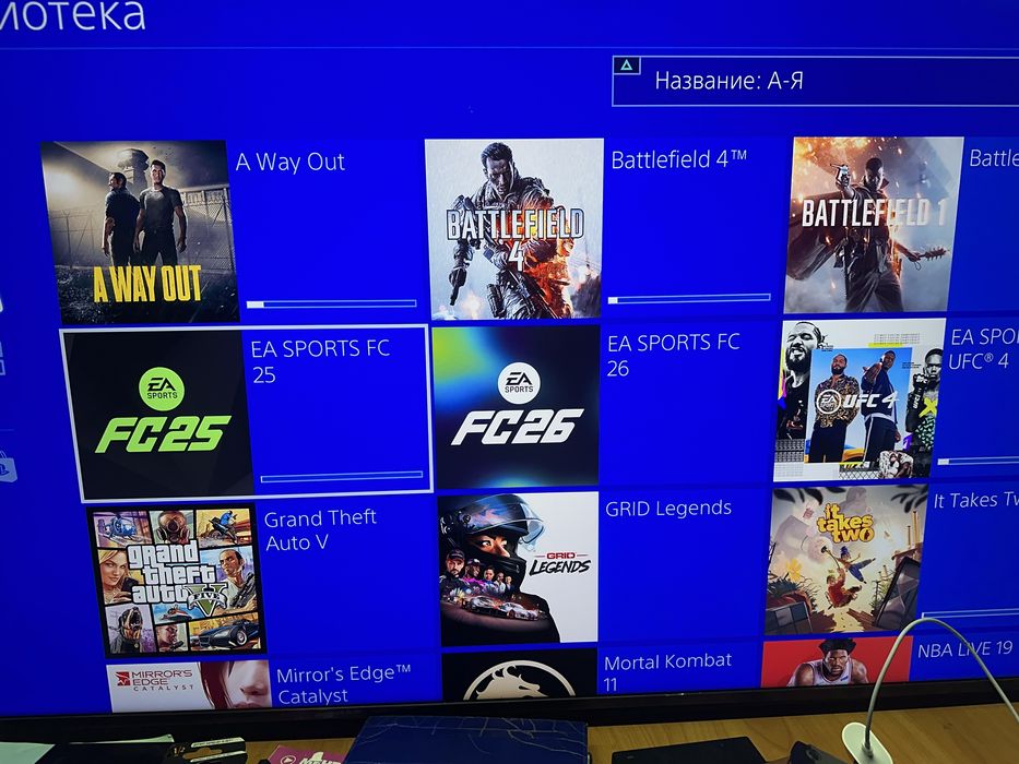 Ps4 pro+18 игр 2 джойстика