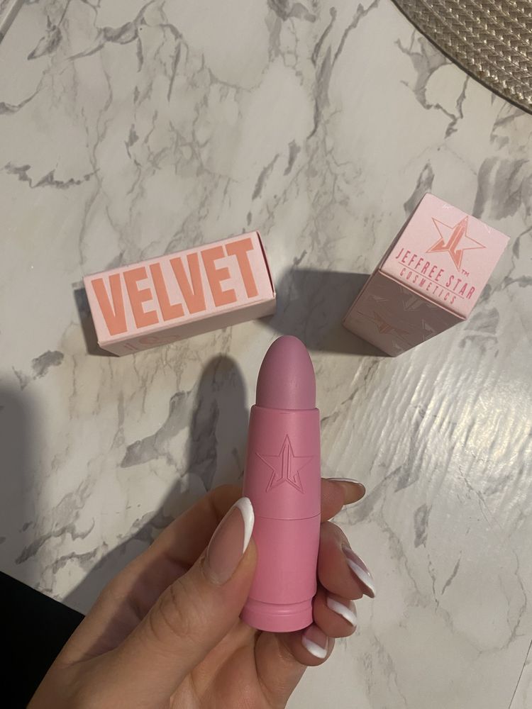 Jeffree Star червило Velvet trap
