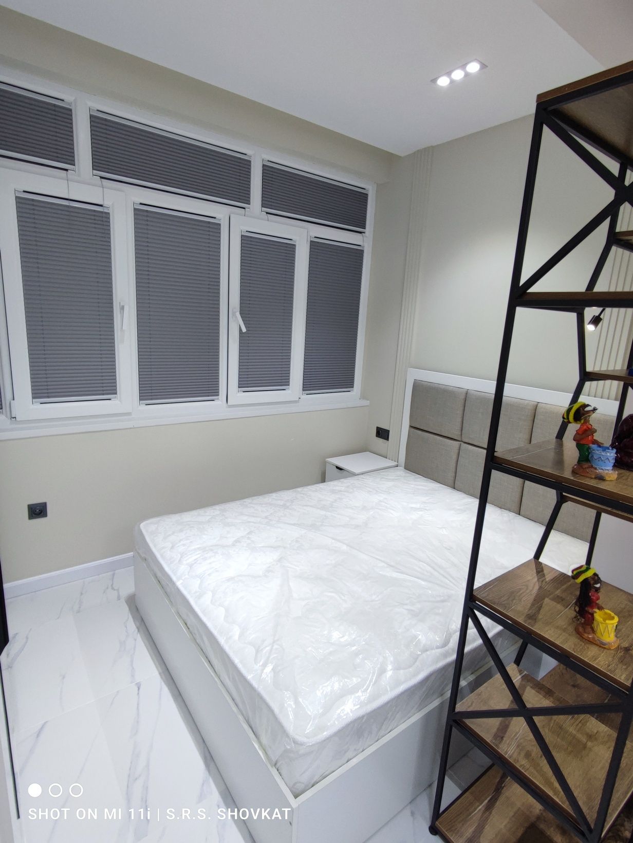 1 в 2 комнатная 40м²  массив Кушбеги ориентир Аэропорт 319-школа