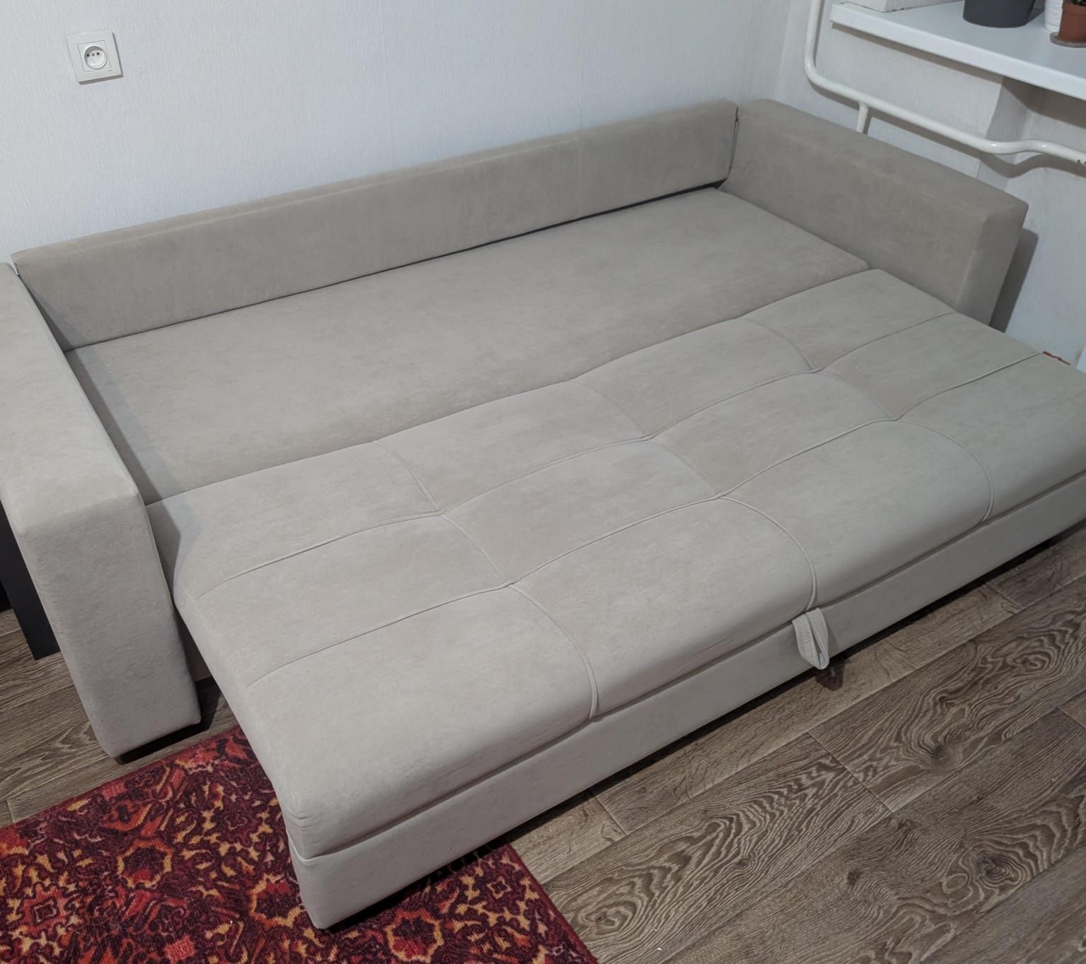 Распродается мебель