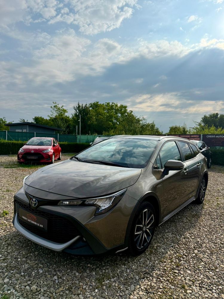 Toyota Corolla Toring Sport Trek