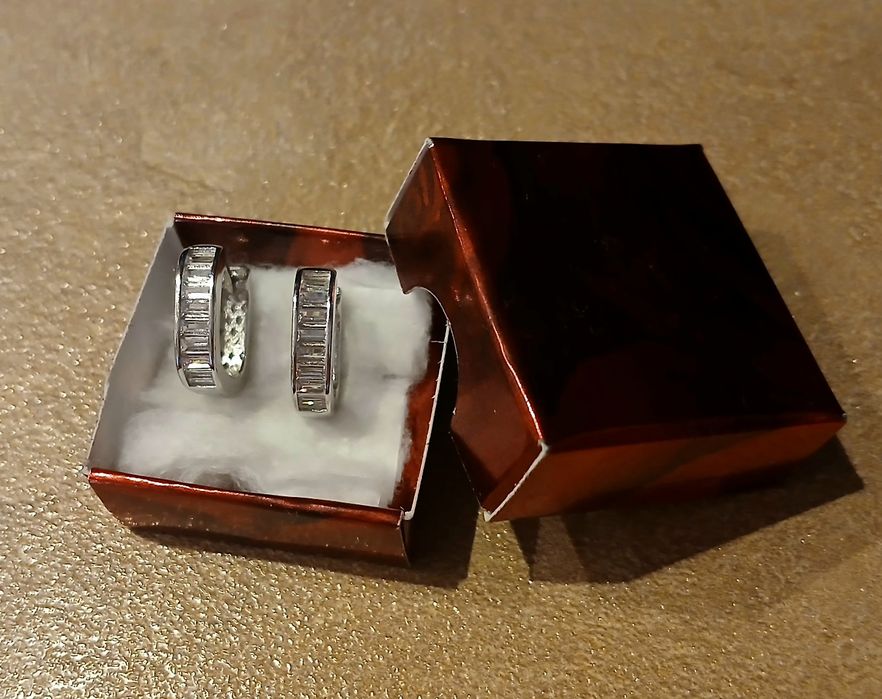 Сребърни обеци с цирконии 925