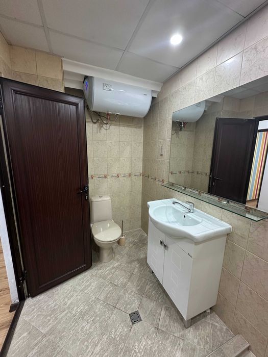 Дава се под наем Тристаен апартамент в София, Зона Б-18 - 80 кв.м за 612 € - Снимка #3
