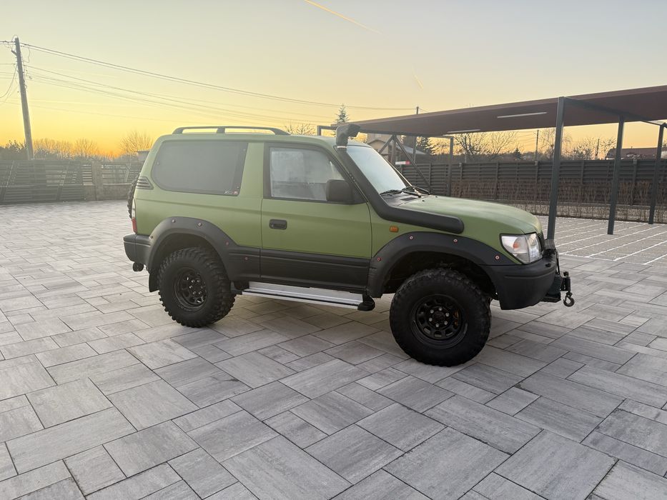 Toyota land cruiser j90