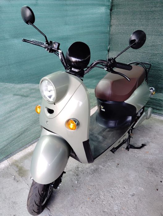 Scuter electric VTA VS2