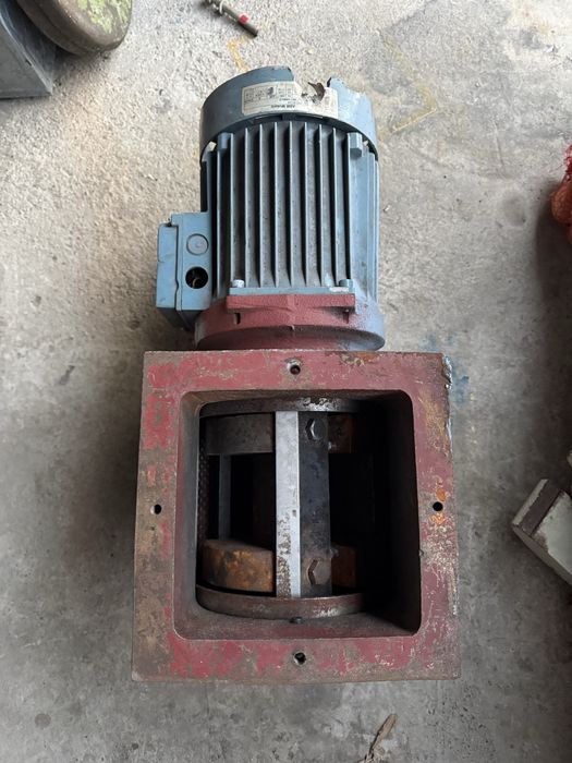 Vand tocator /granulator industrial