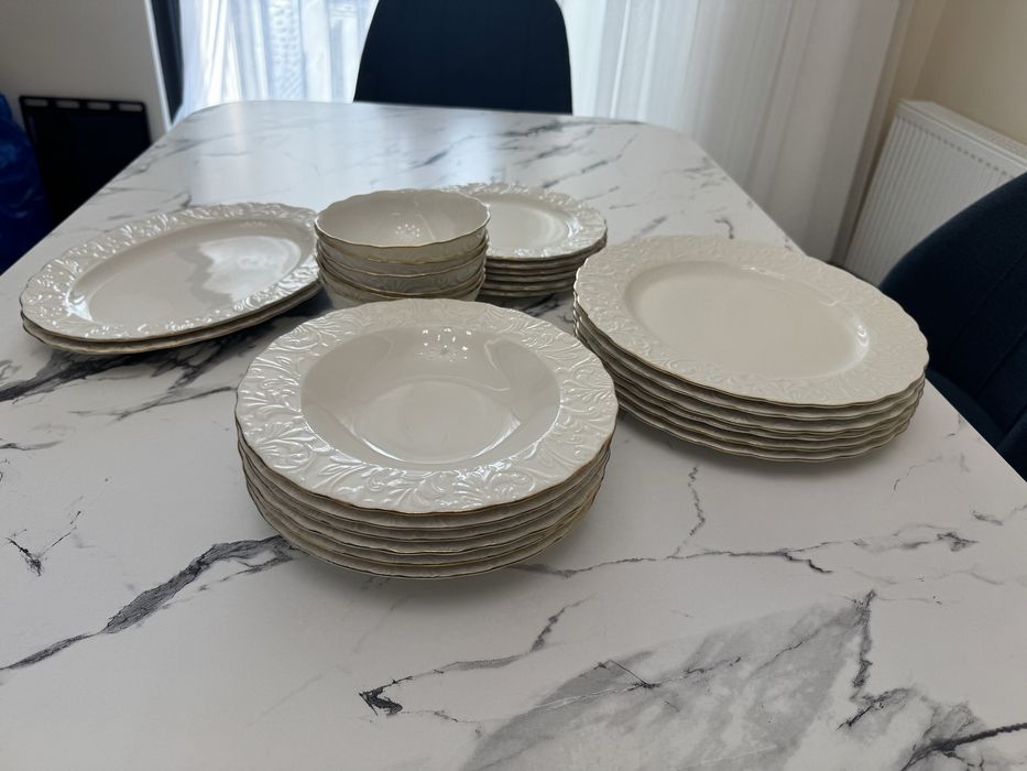 Продается набор посуды на 6 персон