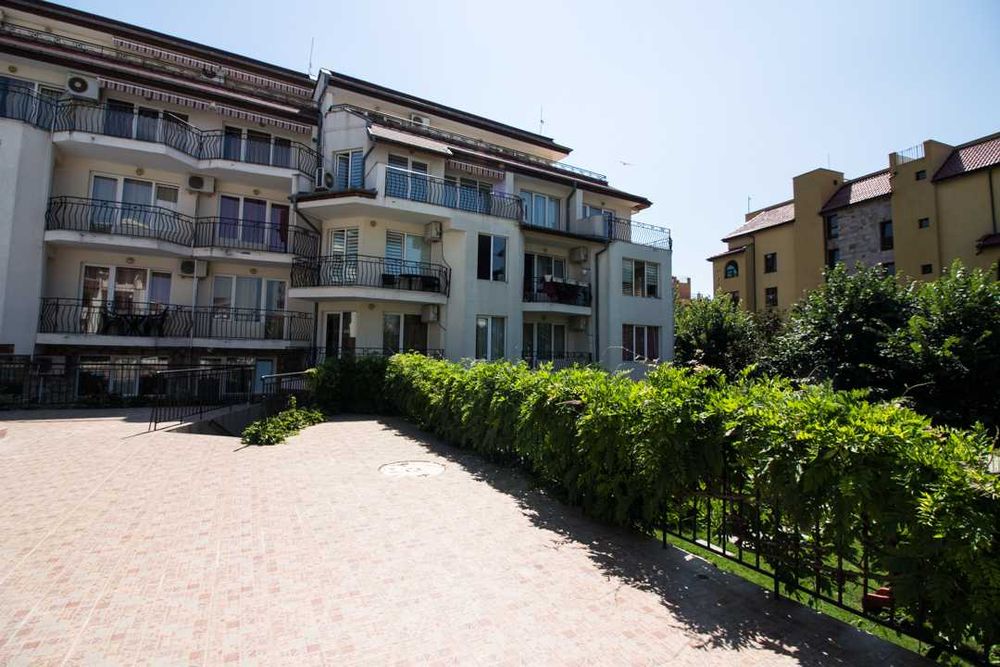 Продава се Тристаен апартамент в Свети Влас - 95 кв.м за 1000 €/кв.м - Снимка #20