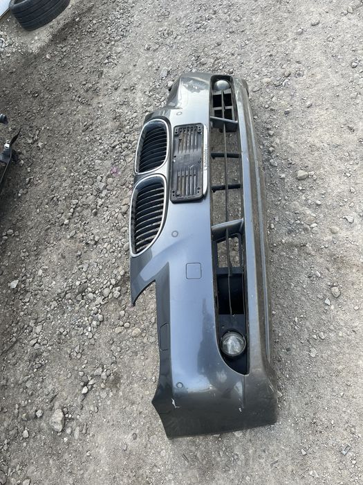 Предна броня бмв 5 е60/61 ( predna bronq bmw 5 e60/61 )