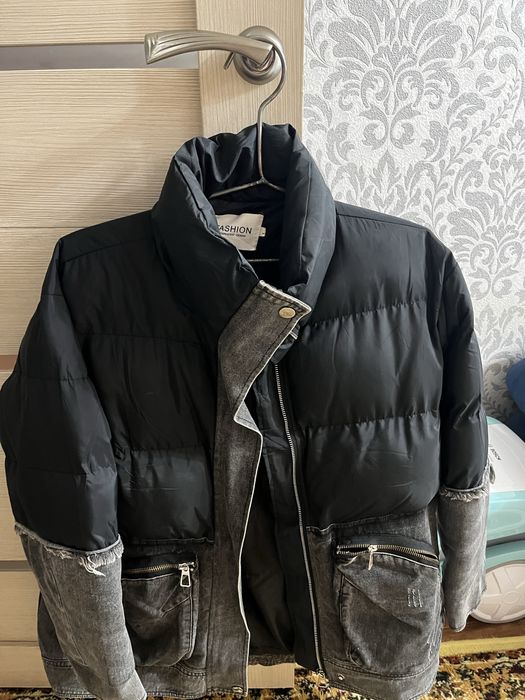 Продам демисезонную куртку