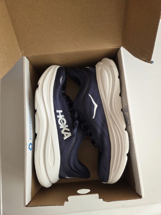 Обувки Hoka Bondi 9