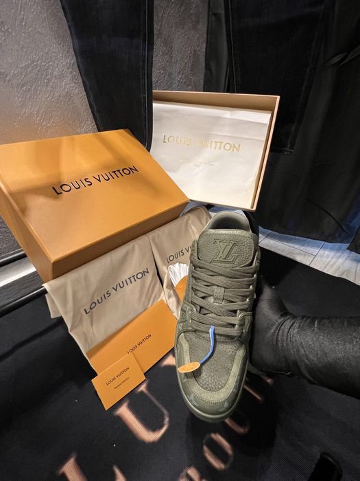 Adidasi Louis Vuitton piele - PREMIUM FULL BOX - Reducere !