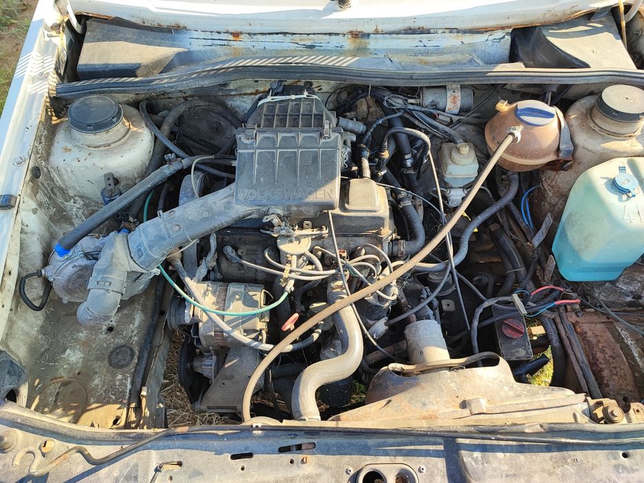 Голф 2  1.6 Автоматик НА ЧАСТИ