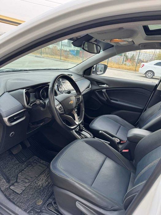 Продаётся трекер 2 премьер