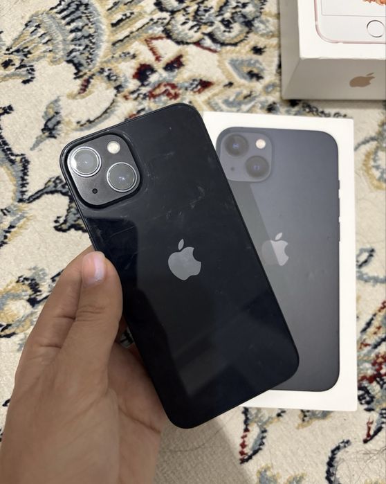 Продам айфон 13 128гб 100% емкость Новый!