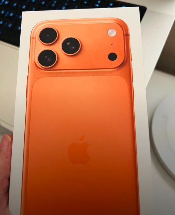 iPhone 17 pro max 256 gb - Orange
