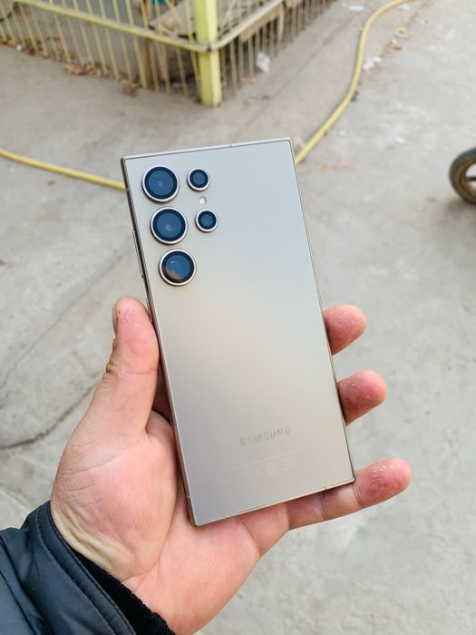 S 24 ultra 12ga 256 Natural titan rangda