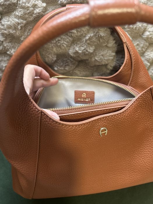 Poseta originala Aigner